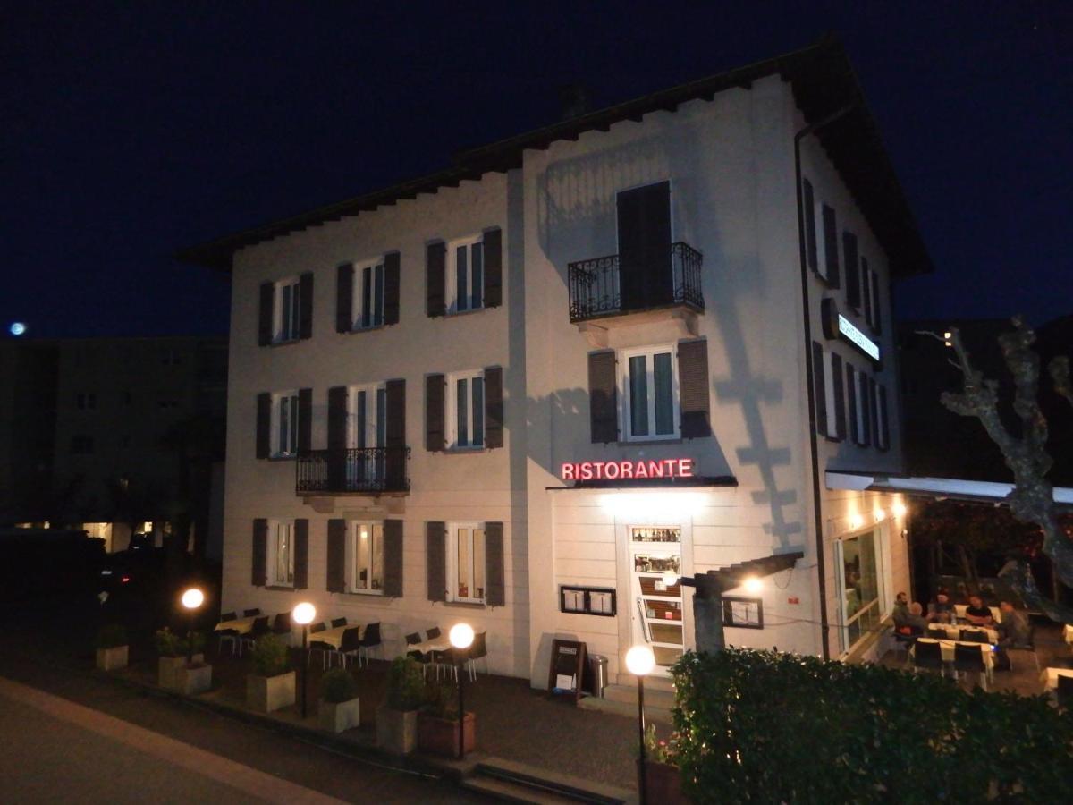 Ristorante Ferrovieri Bed & Breakfast Tenero-Contra Exterior photo